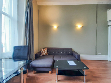 St Stephen's Gardens, London W2 5QU, UK
