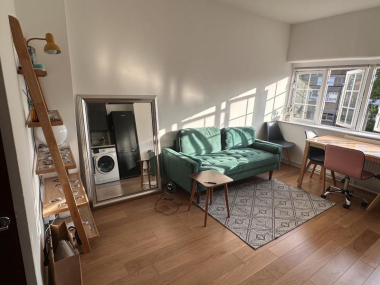 Camden, NW1 1LS, UK
