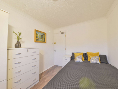 Pond Croft, Hatfield AL10 0RY, UK
