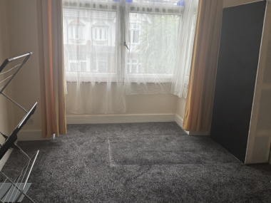 Albert Rd, Mitcham CR4 4AH, UK