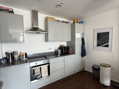 Hackney, E8 3QA, UK