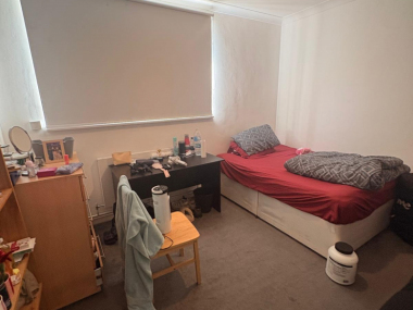 Mile End Rd, London E1 4PE, UK