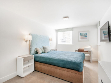 Elphinstone Rd, Hastings TN34 2EQ, UK