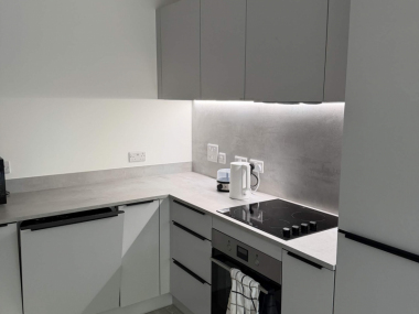 Hounslow, TW8 8JX, UK