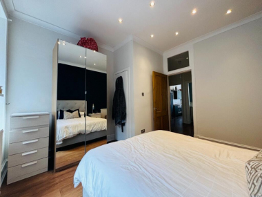 South Lanarkshire, G73 3DE, UK