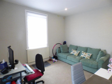 Edina Pl, Edinburgh EH7 5RN, UK