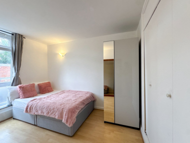 Kilburn, CAMDEN, NW8 0BG, UK