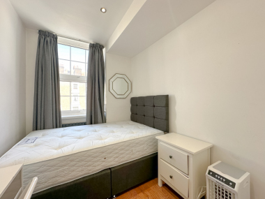 Sussex Gardens, London, W2 1EU, UK