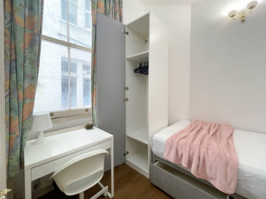 Westminster, NW1 5EN, UK