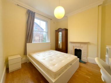 Southwood Ave, Highgate, London N6 5RY, UK
