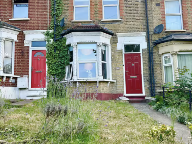 48 Lakedale Road, London, SE18 1PS, UK