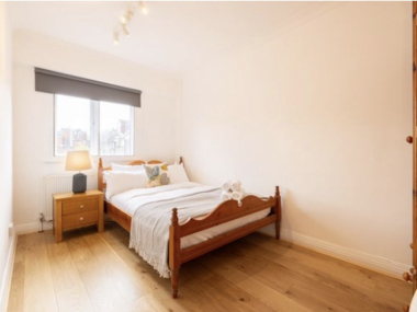 Moscow Rd, London W2 4AH, UK