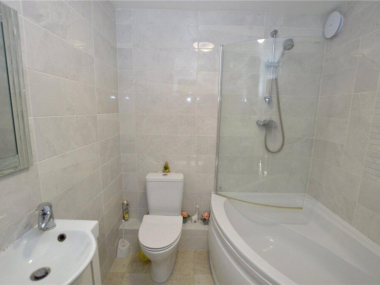 Freethorpe Cl, London SE19 3LX, UK