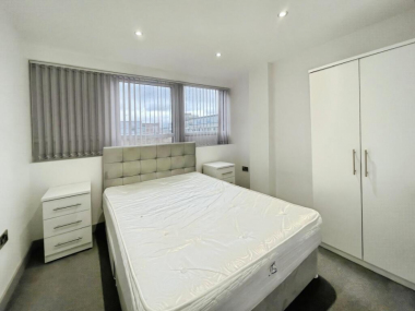South St, Hull HU1 3QG, UK