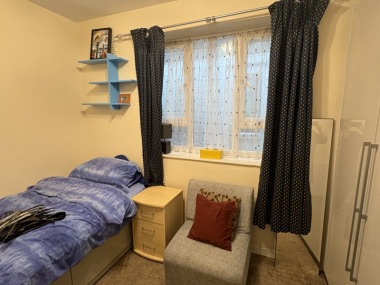 Aldrington Road, London, SW16 1TY, UK