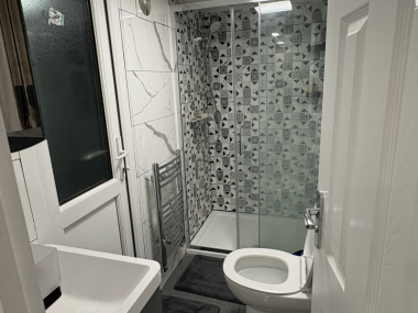 Aldrington Road, London, SW16 1TY, UK