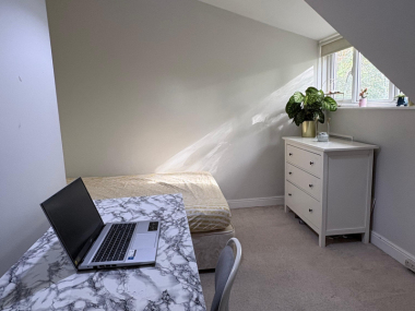 Leeds, LS8 2NN, UK