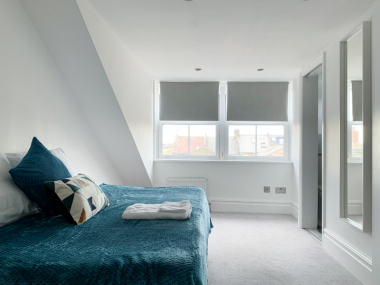 Brent, NW10 5UB, UK