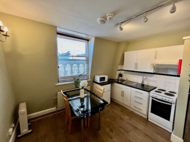 Clanricarde Gardens, London W2 4JW, UK