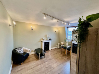Clanricarde Gardens, London W2 4JW, UK
