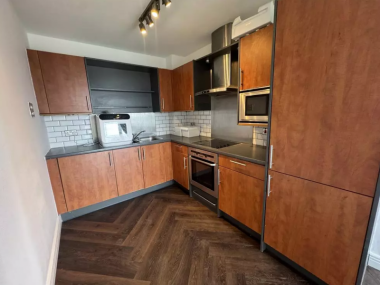 South View, Horsforth, Leeds LS18 4RZ, UK