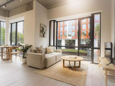 200 Hammersmith Rd, London W6 7DL, UK