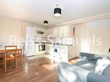Newington, SE17 3NG