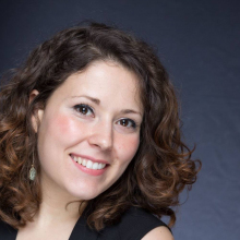 Female Professional, Maggie_594, seeking flatmate in London, United Kingdom 