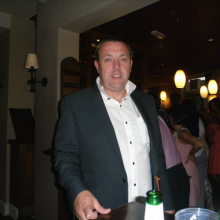 Male Professional, Dave, seeking flatmate in RG18 9XX 