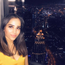Female Professional, Kanika, seeking flatmate in London 