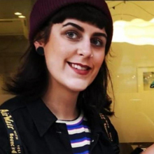 Female Professional, Terri, seeking flatmate in Manchester 