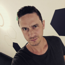 Female Freelancer/self employed, Rob, seeking flatmate in South London 