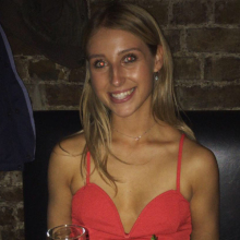 Female Professional, Jordana, seeking flatmate in West London 