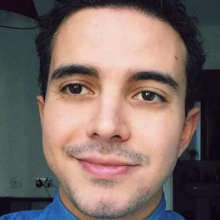 Male Professional, Nassim, seeking flatmate in London 