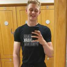 Male Professional, Freddie, seeking flatmate in London 