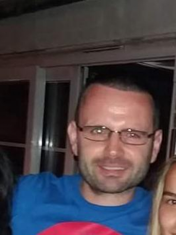 https://d2yht872mhrlra.cloudfront.net/user/126789/user_126789.jpg