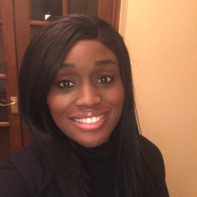 Female Professional, Soraya Kamara, seeking flatmate in London 