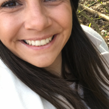 Female Professional, Lauren, seeking flatmate in Greenwich 