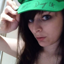 Female Professional, Sasha, seeking flatmate 