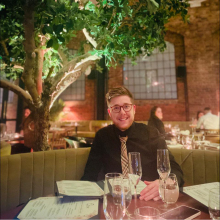  Professional, Romain, seeking flatmate in W11 