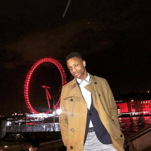  Professional, Jospin, seeking flatmate 