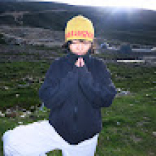  Student, Yixi Lamu, seeking flatmate in London 