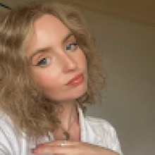  Professional, Asia, seeking flatmate in North London 