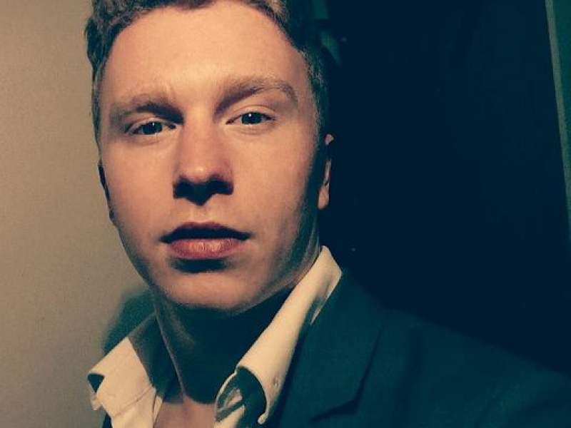 Professional christian seeking flatmate in london