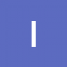  Professional, Iliane, seeking flatmate in London 