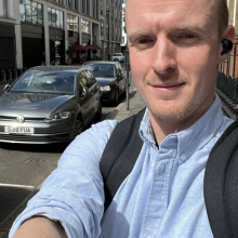  Professional, Cam, seeking flatmate 