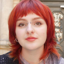 Female Student, Abi, seeking flatmate 