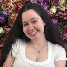  Professional, Amelia, seeking flatmate in London 