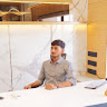  Student, Ravi, seeking flatmate in East London 