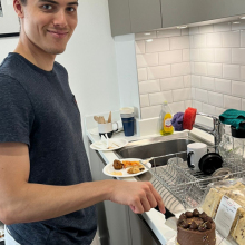 Male Student, James, seeking flatmate in East London 